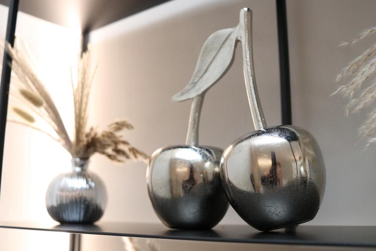 Charming & Luxurious Gem Apartment Olbia Ngoại thất bức ảnh
